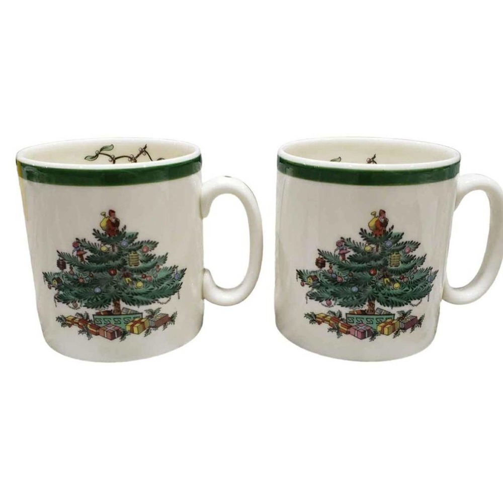 Spode Christmas Tree Set of 2 Coffee Mugs Teacups 9 oz Made in England